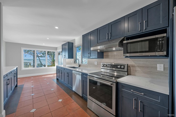 Photo 5 at 2602 Ottawa Avenue, Dundarave, West Vancouver