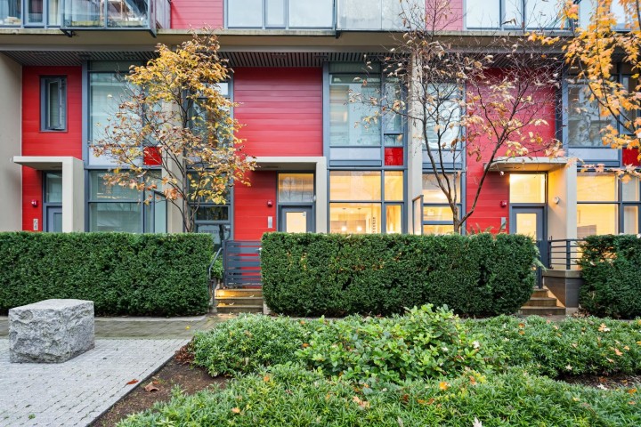 Photo 3 at 66 W 1st Avenue, False Creek, Vancouver West