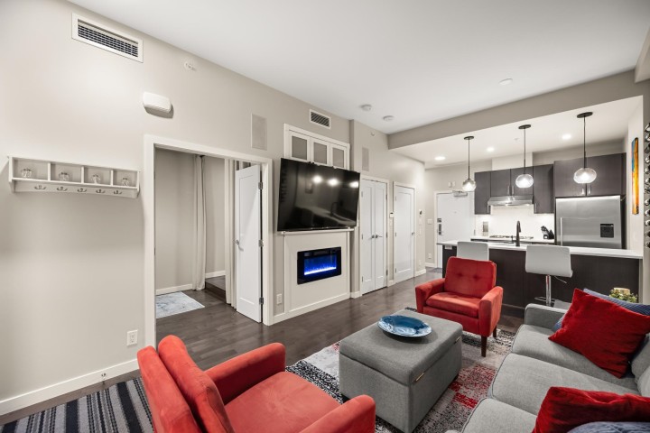 Photo 9 at 66 W 1st Avenue, False Creek, Vancouver West