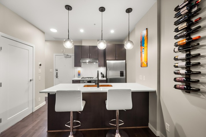 Photo 15 at 66 W 1st Avenue, False Creek, Vancouver West