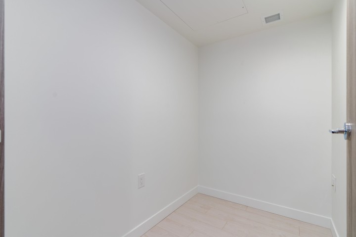 Photo 10 at 603 - 1768 Cook Street, False Creek, Vancouver West