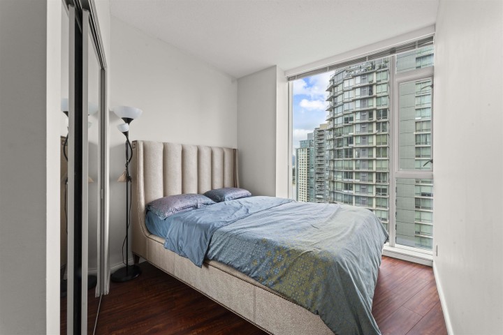 Photo 18 at 1705 - 1211 Melville Street, Coal Harbour, Vancouver West