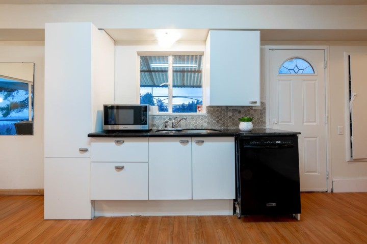 Photo 22 at 797 Eyremount Drive, British Properties, West Vancouver