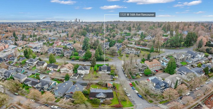 Photo 1 at 1131 W 16th Avenue, Fairview VW, Vancouver West