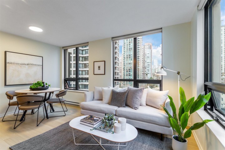 Photo 2 at 1109 - 909 Mainland Street, Yaletown, Vancouver West