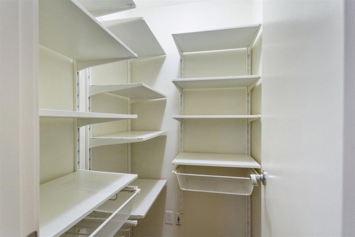 Photo 16 at 1109 - 909 Mainland Street, Yaletown, Vancouver West