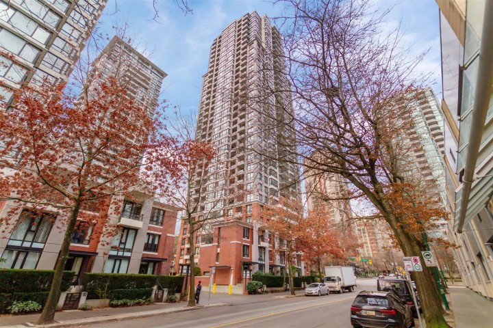 Photo 22 at 1109 - 909 Mainland Street, Yaletown, Vancouver West