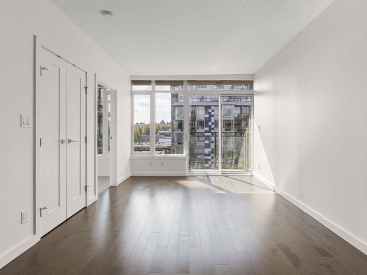 Photo 2 at 608 - 38 W 1st Avenue, False Creek, Vancouver West