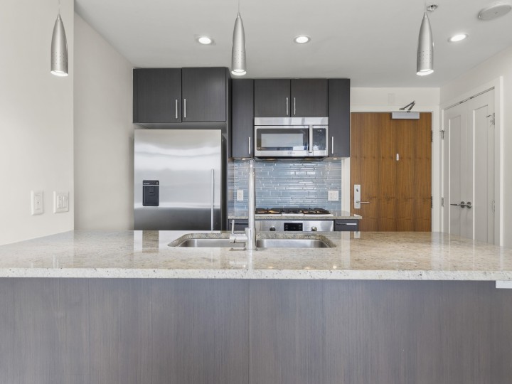 Photo 16 at 608 - 38 W 1st Avenue, False Creek, Vancouver West