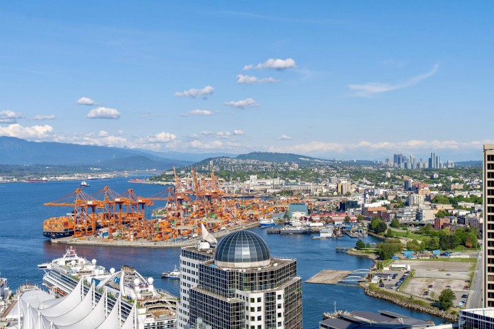 Photo 12 at 4102 - 1011 W Cordova Street, Coal Harbour, Vancouver West