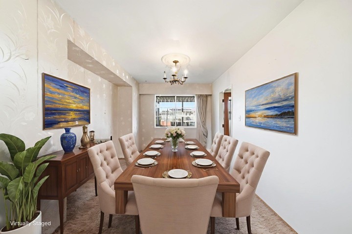 Photo 3 at 4561 Manor Street, Collingwood VE, Vancouver East