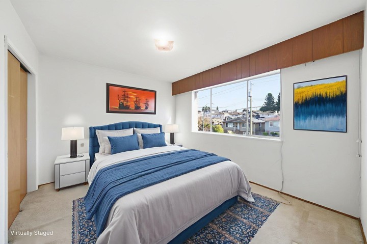 Photo 10 at 4561 Manor Street, Collingwood VE, Vancouver East