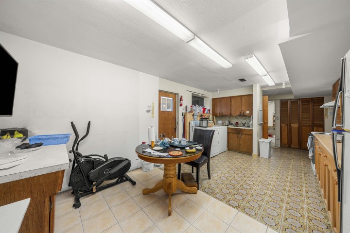 Photo 37 at 4561 Manor Street, Collingwood VE, Vancouver East