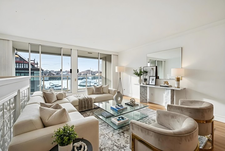 Photo 1 at 205 - 1600 Howe Street, Yaletown, Vancouver West