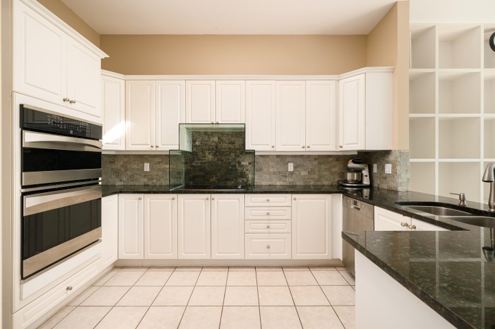 Photo 14 at 3112 Deer Ridge Drive, Deer Ridge WV, West Vancouver