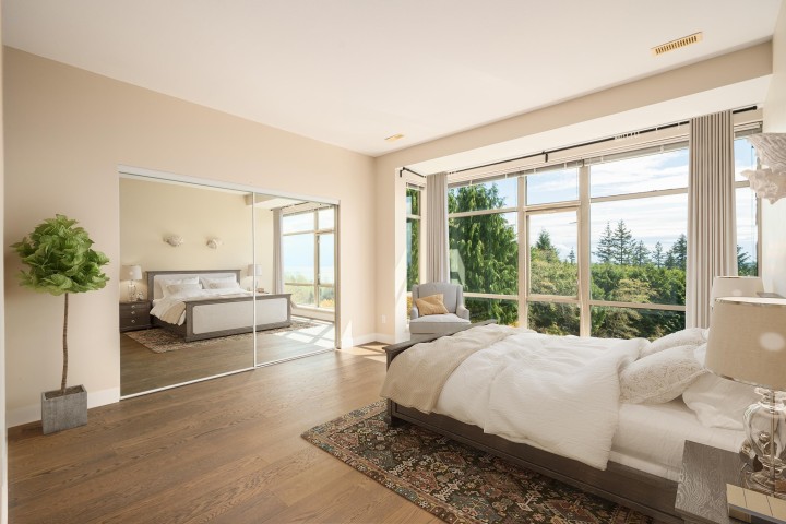 Photo 25 at 3112 Deer Ridge Drive, Deer Ridge WV, West Vancouver