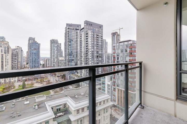 Photo 16 at 1708 - 1082 Seymour Street, Downtown VW, Vancouver West