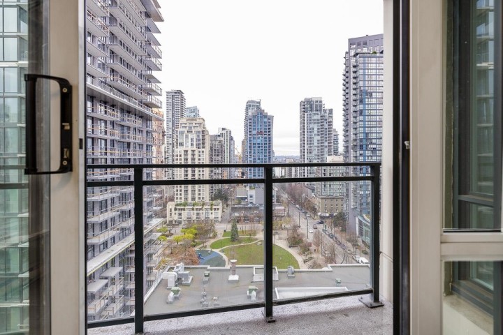 Photo 14 at 1708 - 1082 Seymour Street, Downtown VW, Vancouver West