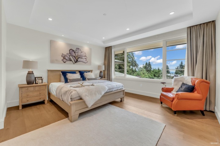 Photo 23 at 565 Robin Hood Road, British Properties, West Vancouver