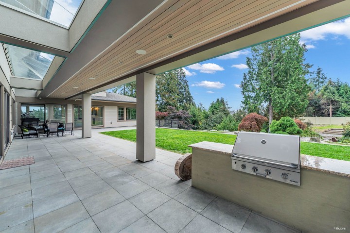 Photo 17 at 565 Robin Hood Road, British Properties, West Vancouver