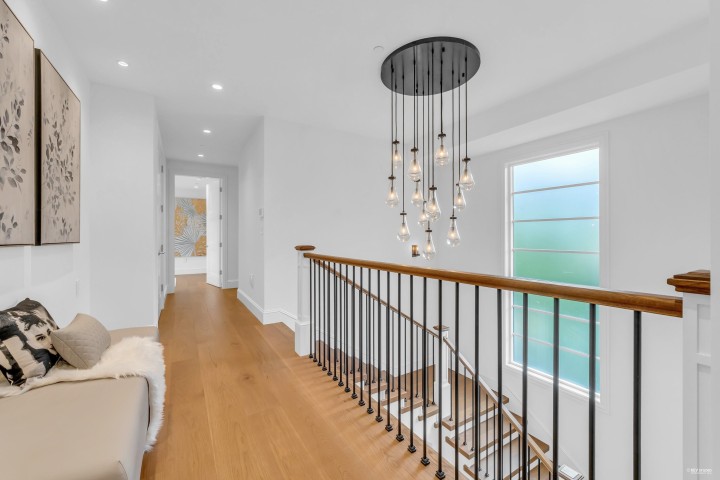 Photo 22 at 565 Robin Hood Road, British Properties, West Vancouver