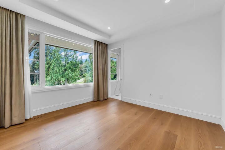 Photo 30 at 565 Robin Hood Road, British Properties, West Vancouver