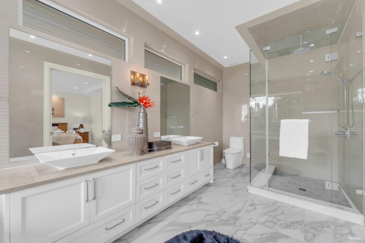 Photo 25 at 565 Robin Hood Road, British Properties, West Vancouver