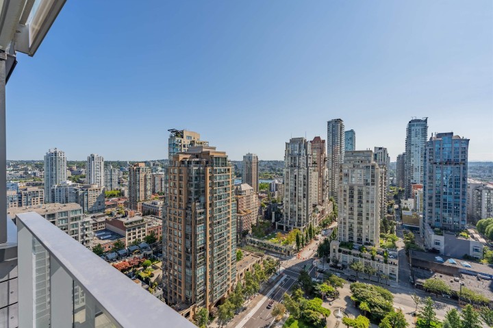 Photo 5 at 2109 - 1111 Richards Street, Downtown VW, Vancouver West