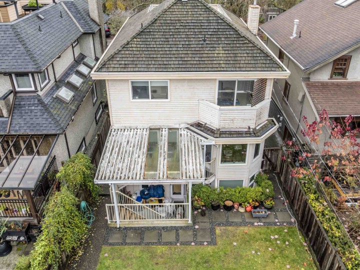 Photo 19 at 4560 W 7th Avenue, Point Grey, Vancouver West