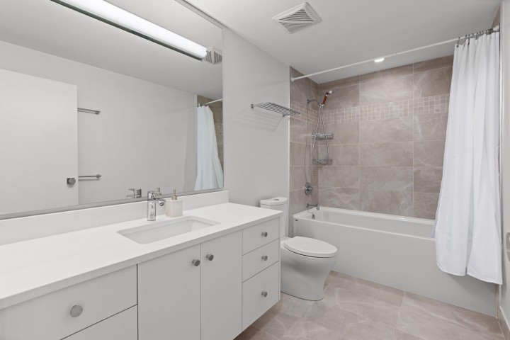 Photo 37 at 3102 - 717 Jervis Street, West End VW, Vancouver West