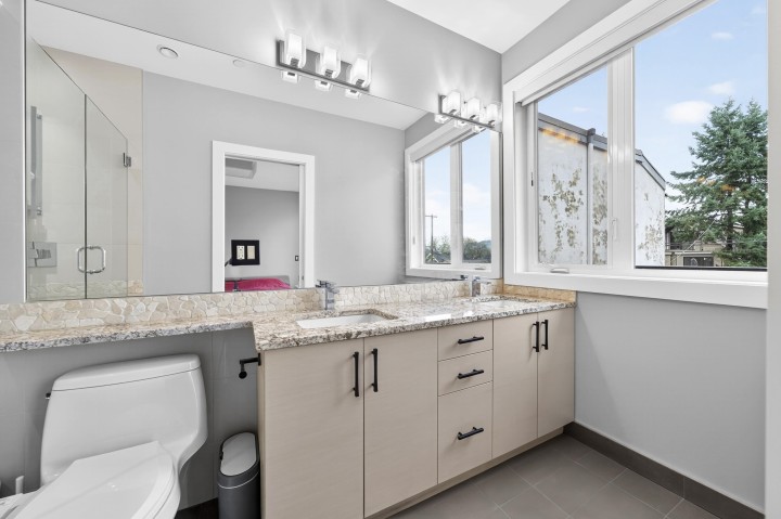 Photo 13 at 969 W 18th Avenue, Cambie, Vancouver West