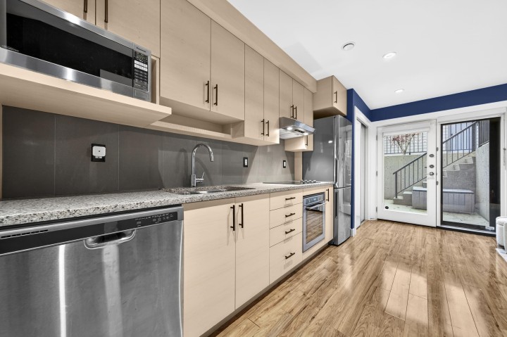 Photo 26 at 969 W 18th Avenue, Cambie, Vancouver West