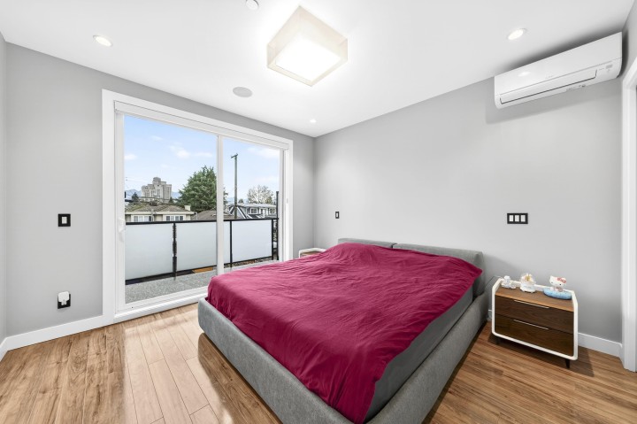 Photo 14 at 969 W 18th Avenue, Cambie, Vancouver West