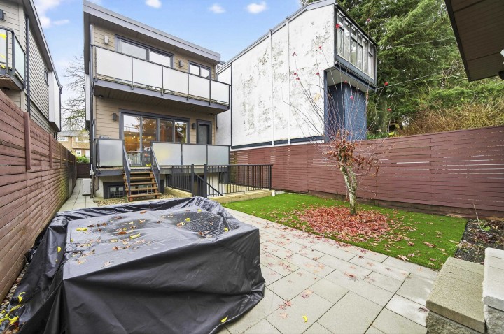 Photo 37 at 969 W 18th Avenue, Cambie, Vancouver West