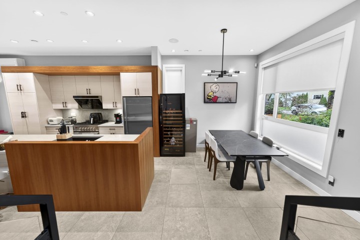 Photo 8 at 969 W 18th Avenue, Cambie, Vancouver West