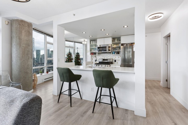 Photo 2 at 2602 - 939 Expo Boulevard, Yaletown, Vancouver West