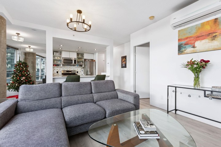 Photo 8 at 2602 - 939 Expo Boulevard, Yaletown, Vancouver West