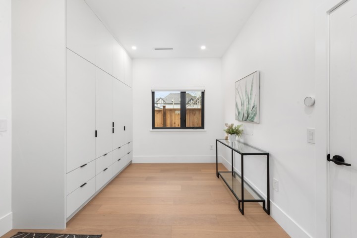 Photo 5 at 1 - 273 W 17th Avenue, Cambie, Vancouver West