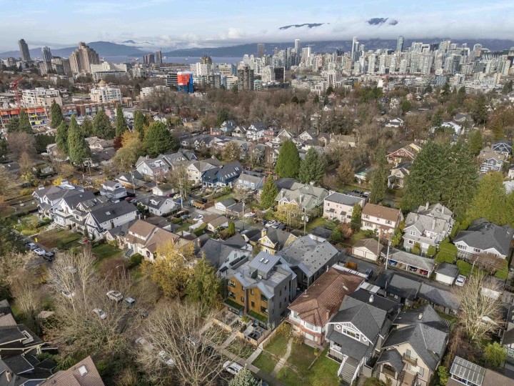 Photo 34 at 1 - 273 W 17th Avenue, Cambie, Vancouver West