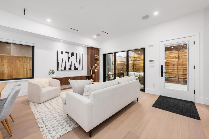 Photo 14 at 1 - 273 W 17th Avenue, Cambie, Vancouver West