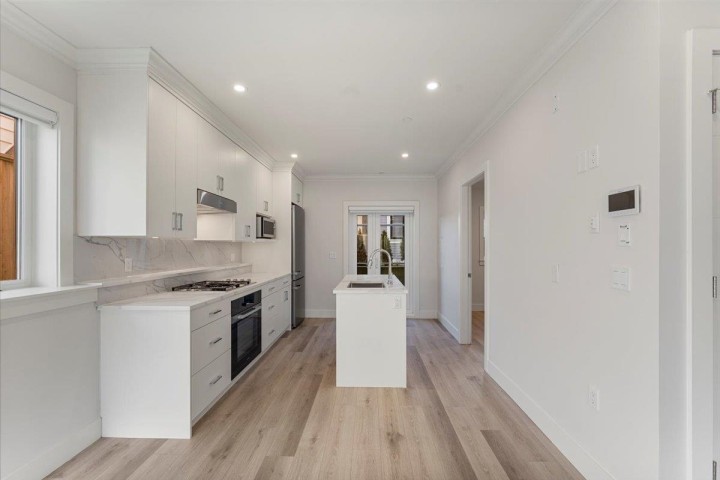 Photo 18 at 2229 W 16th Avenue, Kitsilano, Vancouver West