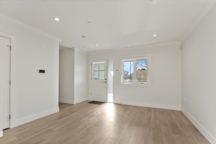 Photo 9 at 2227 W 16th Avenue, Kitsilano, Vancouver West