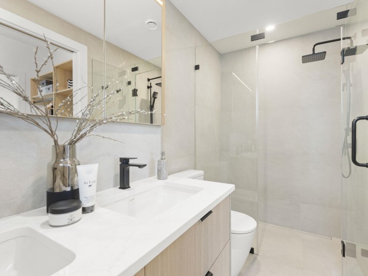 Photo 26 at 1 - 4422 W 6th Avenue, Point Grey, Vancouver West