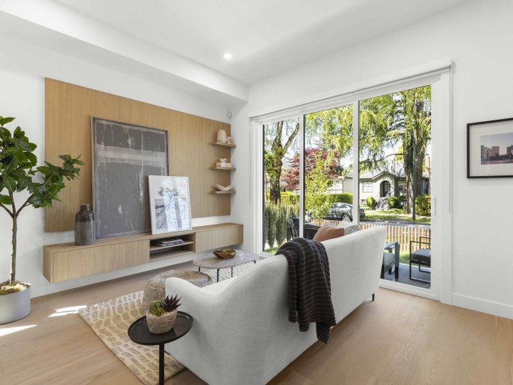 Photo 7 at 1 - 4422 W 6th Avenue, Point Grey, Vancouver West