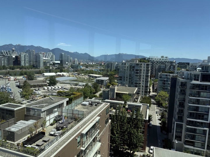 Photo 17 at 1404 - 445 W 2nd Avenue, False Creek, Vancouver West