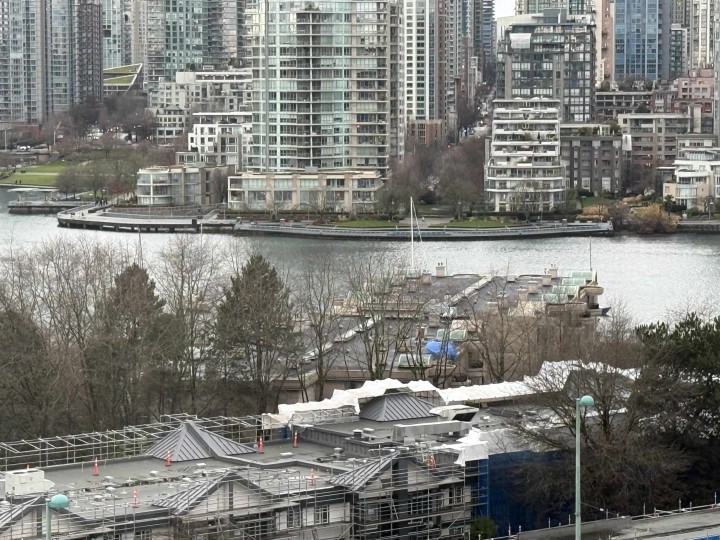 Photo 1 at 1404 - 445 W 2nd Avenue, False Creek, Vancouver West