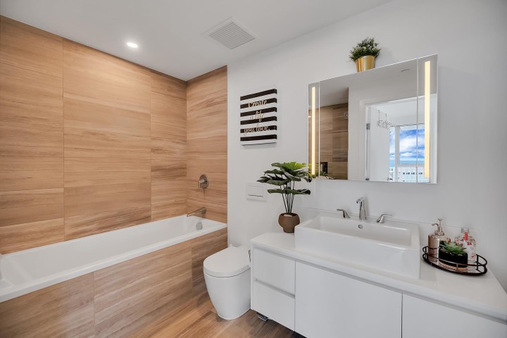 Photo 16 at 3602 - 1480 Howe Street, Yaletown, Vancouver West