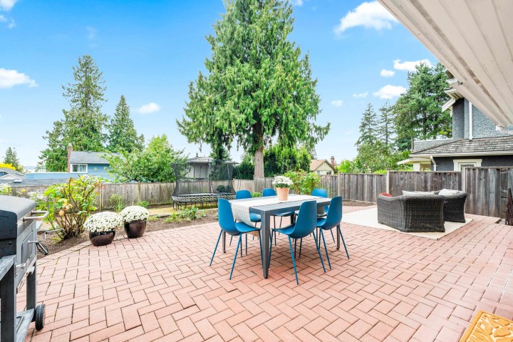 Photo 13 at 2372 Kings Avenue, Dundarave, West Vancouver