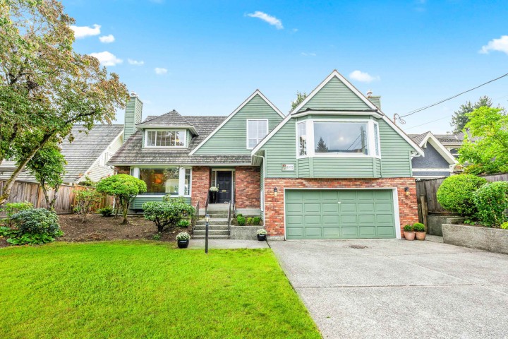 Photo 1 at 2372 Kings Avenue, Dundarave, West Vancouver