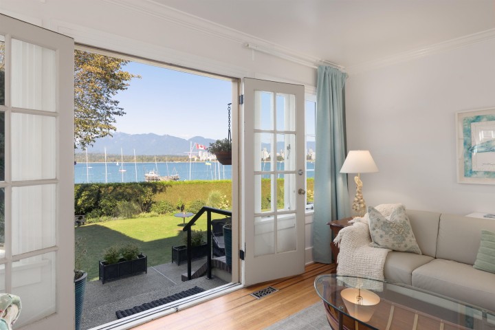 Photo 4 at 2449 Point Grey Road, Kitsilano, Vancouver West